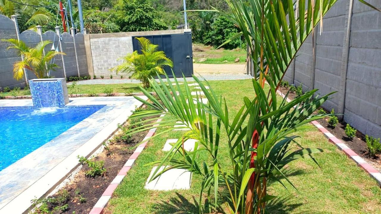 Casa Bahia Ale, Bahia Ballena Увита Экстерьер фото